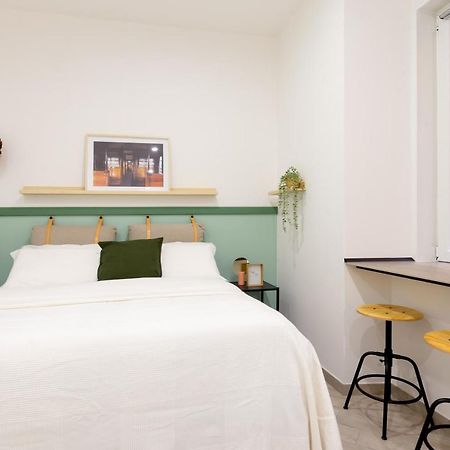 Lovely And Tiny Pied-A-Terre In The City Center Trieste Exteriör bild