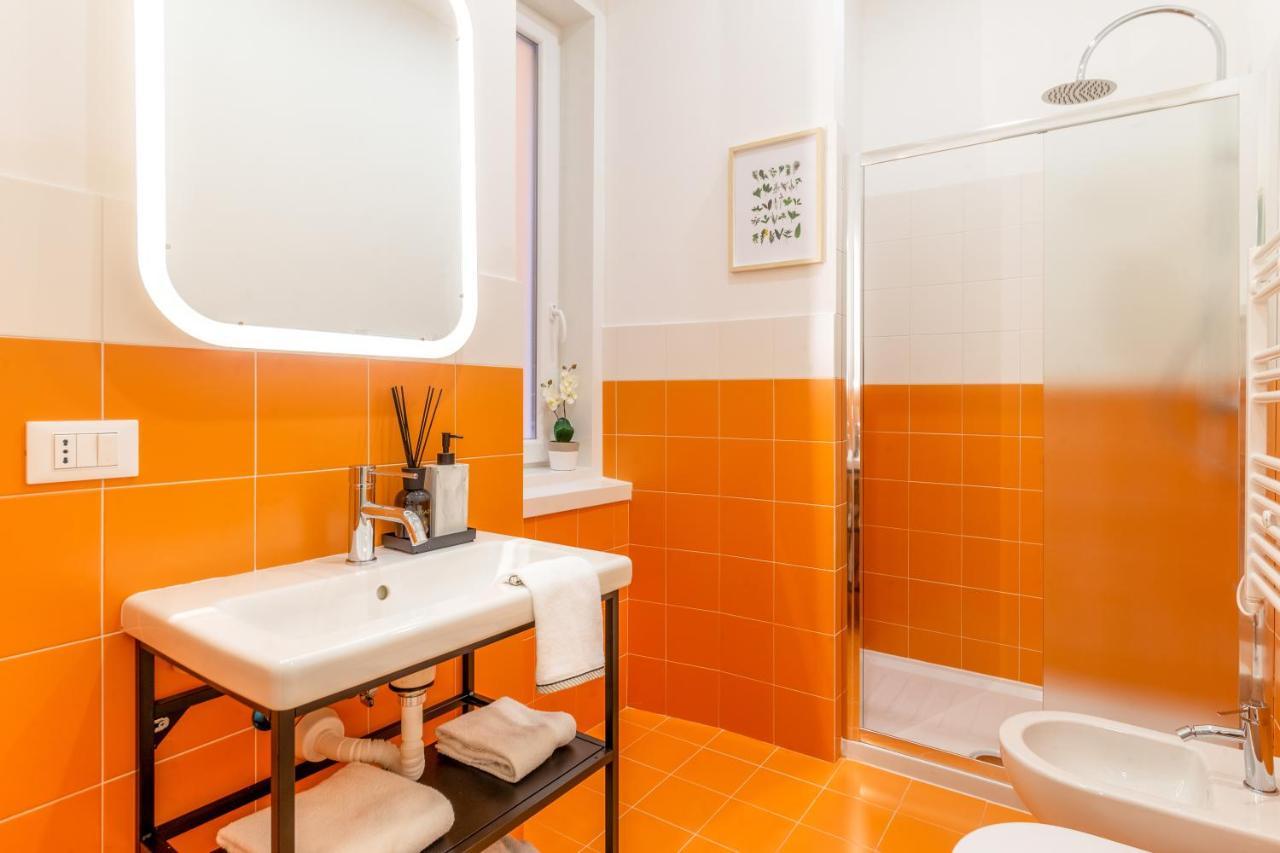 Lovely And Tiny Pied-A-Terre In The City Center Trieste Exteriör bild