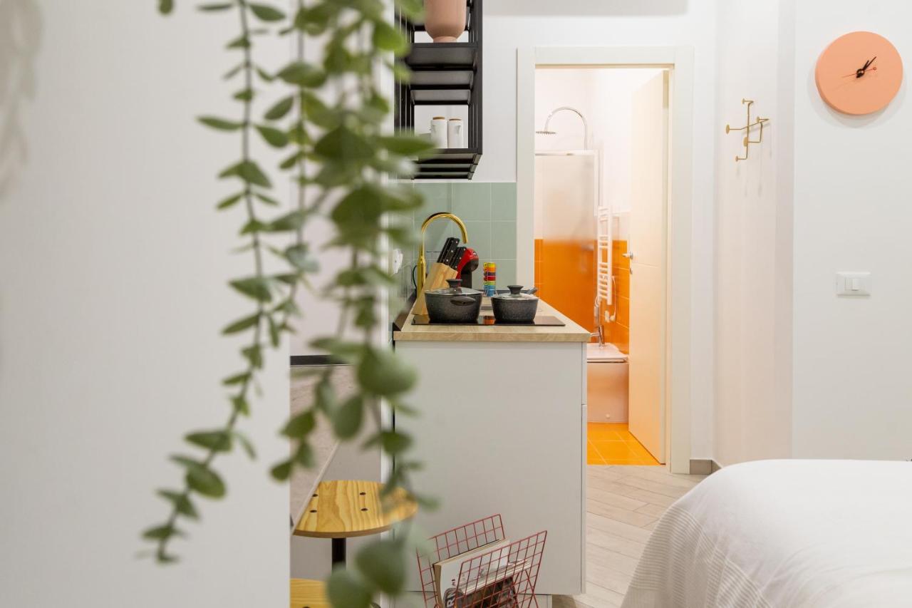 Lovely And Tiny Pied-A-Terre In The City Center Trieste Exteriör bild